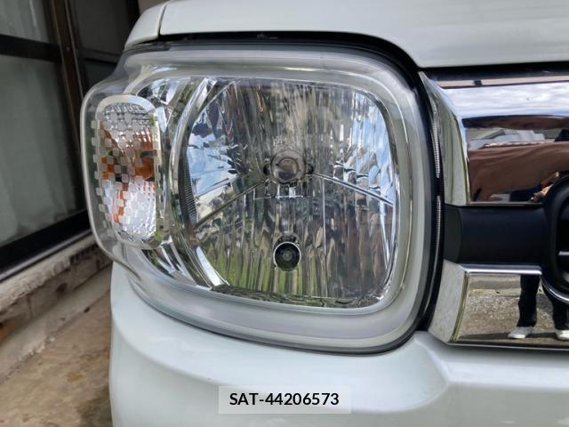 Suzuki SPACIA 2018-09 8813357-2