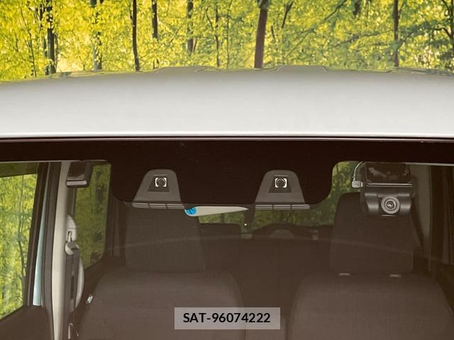 Suzuki SPACIA 2022-05 8814775-3