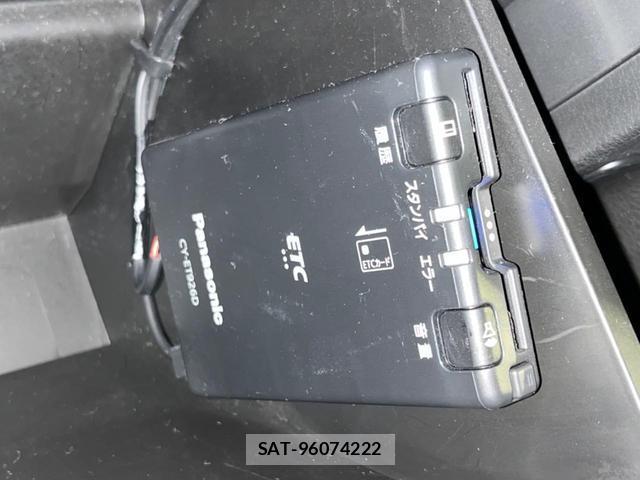 Suzuki SPACIA 2022-05 8814775-5