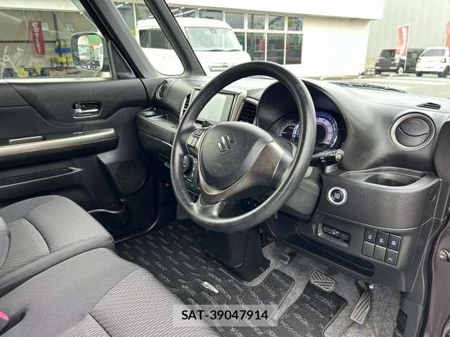 Suzuki SPACIA 2017-06 8815807-10