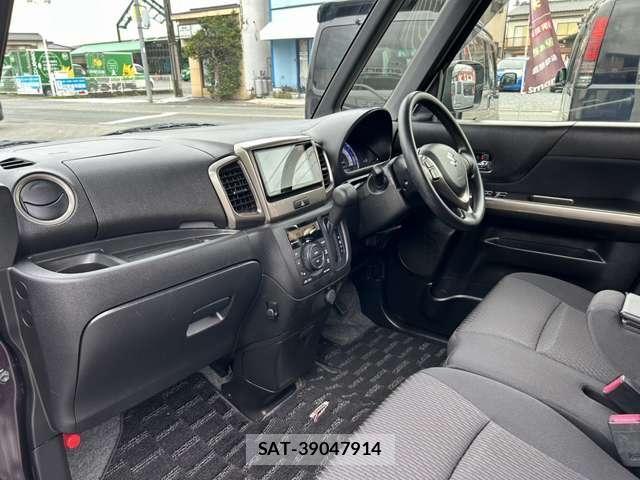 Suzuki SPACIA 2017-06 8815807-12