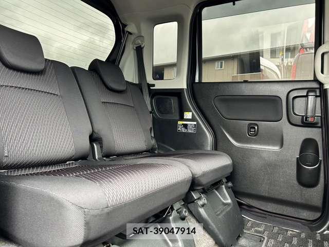 Suzuki SPACIA 2017-06 8815807-14