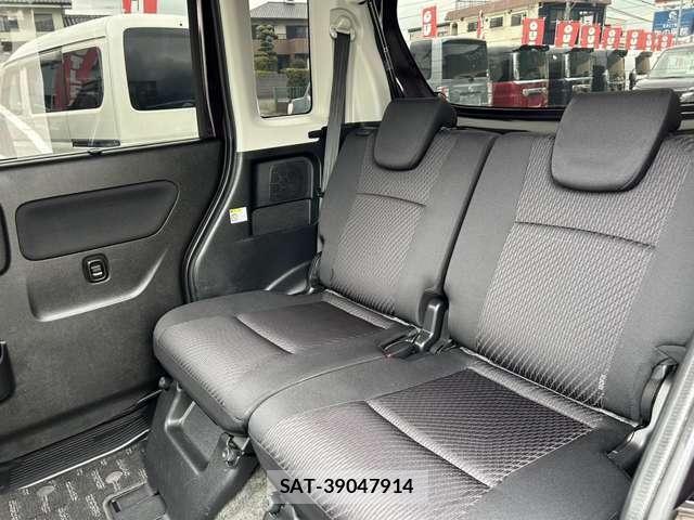 Suzuki SPACIA 2017-06 8815807-15