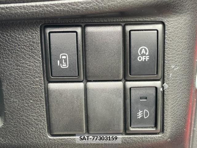 Suzuki SPACIA 2017-10 8816051-12