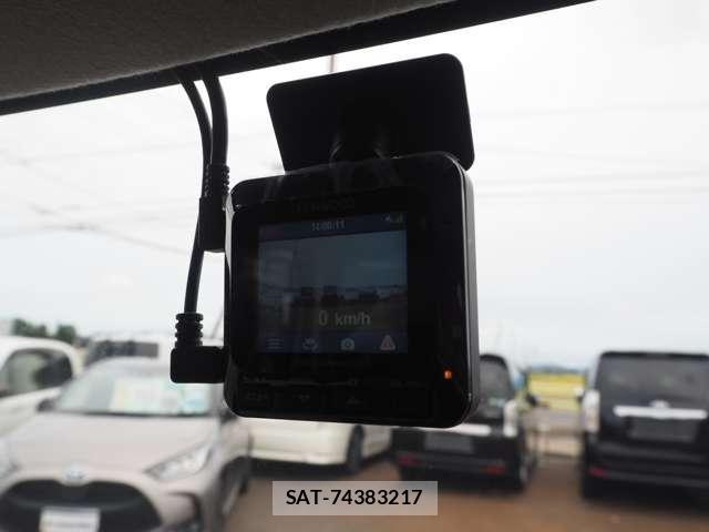 Suzuki SPACIA 2021-12 8816971-11