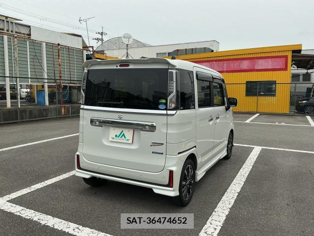 Suzuki SPACIA 2018-01 8817086-13