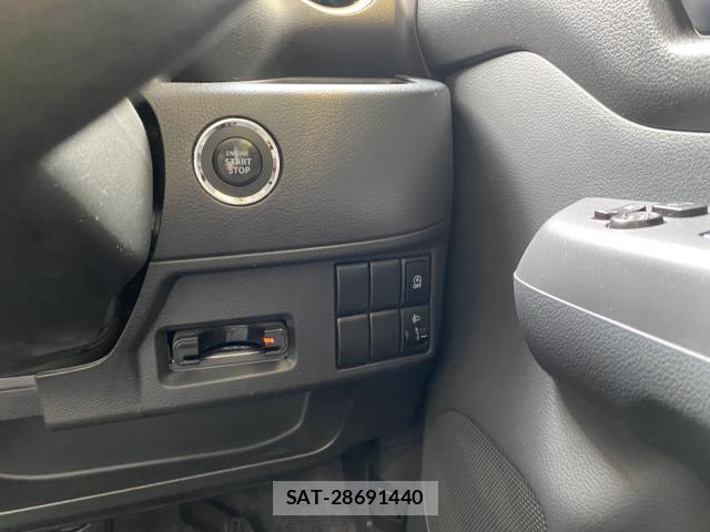 Suzuki SPACIA 2016-06 8817179-11