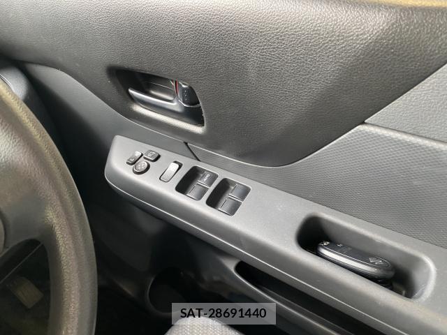 Suzuki SPACIA 2016-06 8817179-12