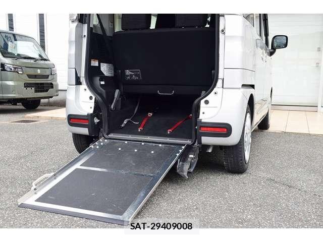 Suzuki SPACIA 2019-06 8817199-18