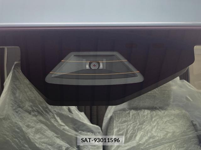 Suzuki SPACIA 2026-08 8817404-3