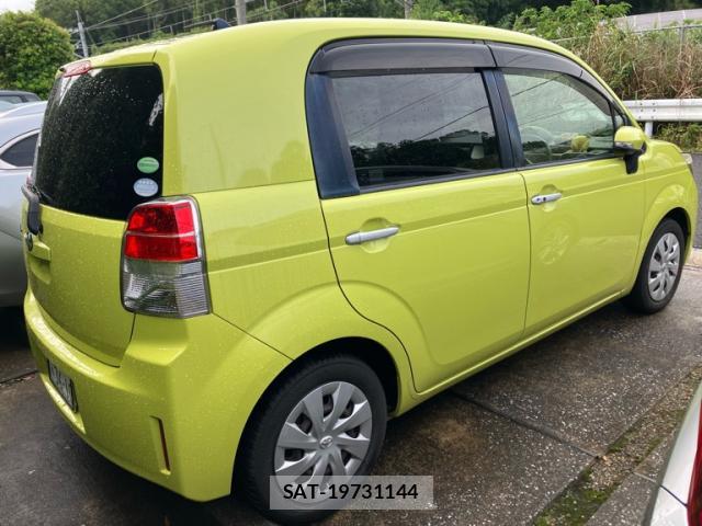 Toyota SPADE 2014-10 8813462-13