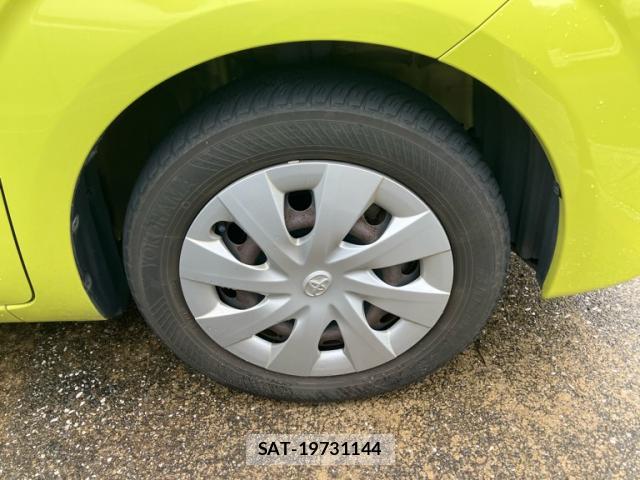 Toyota SPADE 2014-10 8813462-3