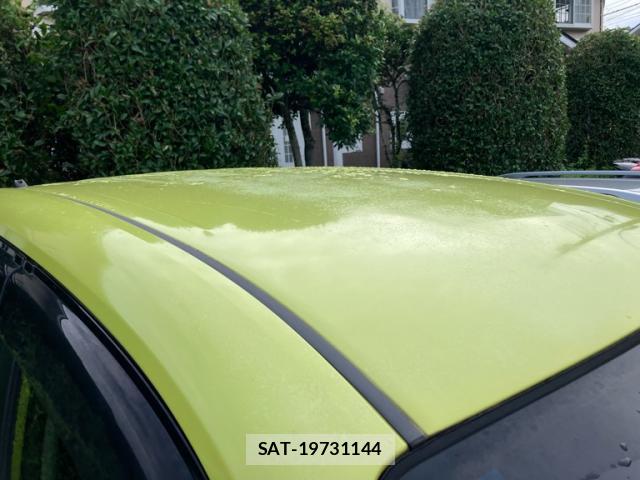 Toyota SPADE 2014-10 8813462-4