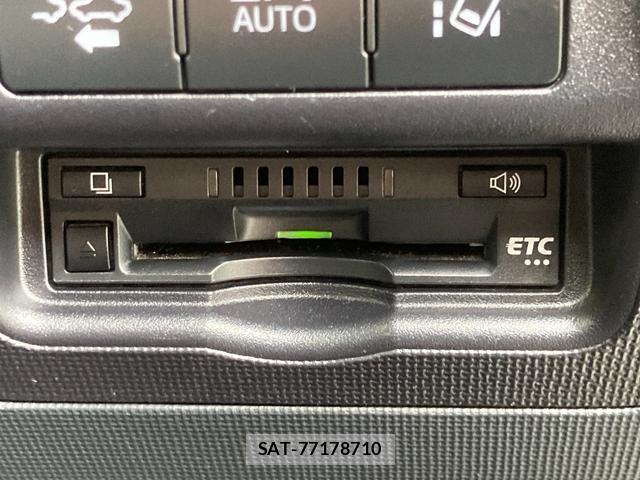 Toyota SPADE 2017-09 8814600-10