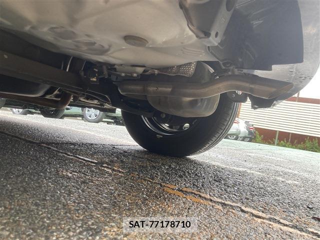 Toyota SPADE 2017-09 8814600-14