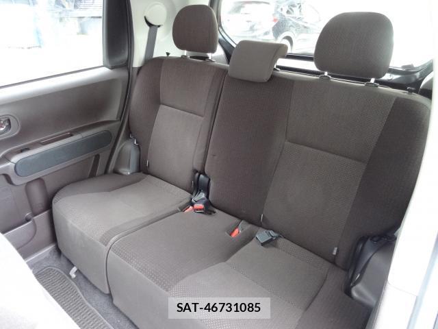 Toyota SPADE 2013-10 8814872-14