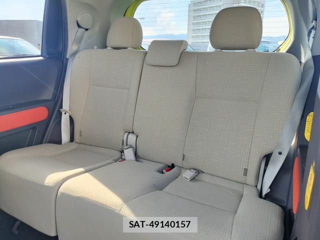 Toyota SPADE 2014-03 8815734-11
