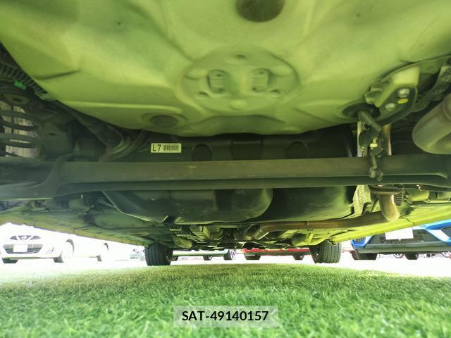 Toyota SPADE 2014-03 8815734-8