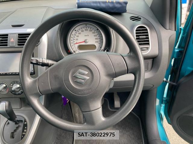Suzuki SPLASH 2011-06 8813876-9