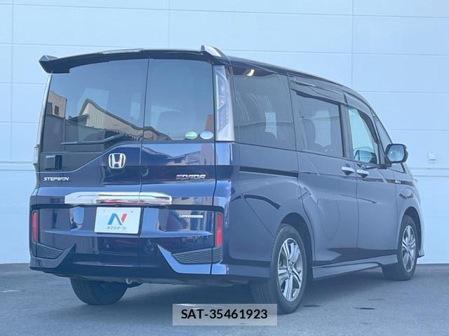 Honda e 2018-06 8812236-17