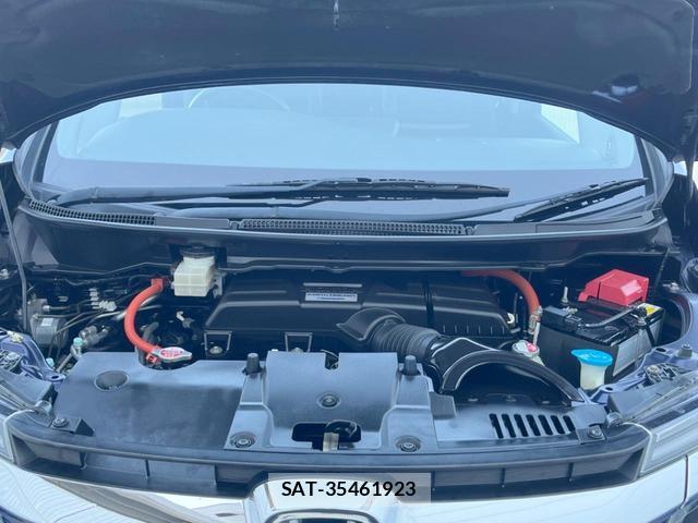 Honda e 2018-06 8812236-18