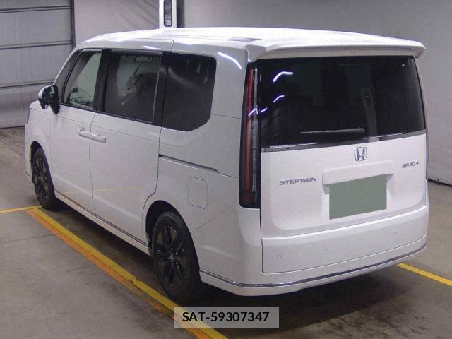 Honda e 2026-08 8813030-1