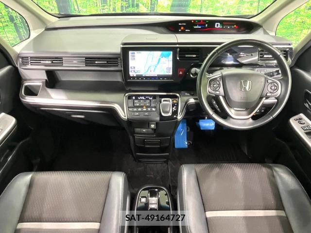 Honda e 2017-10 8813241-1