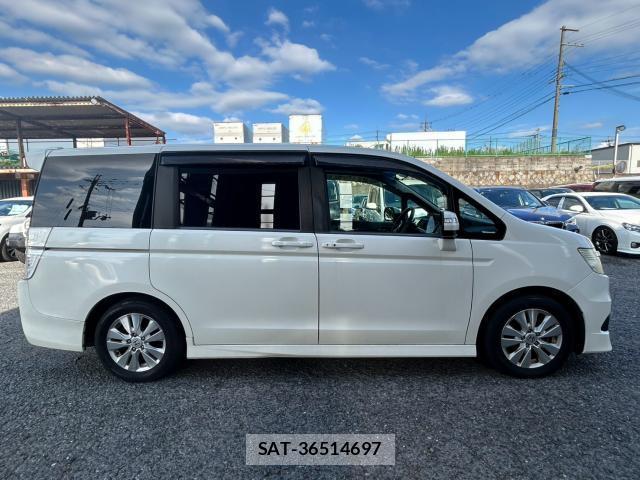 Honda e 2010-11 8814466-3