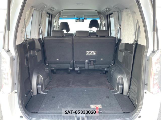 Honda e 2014-06 8814633-10