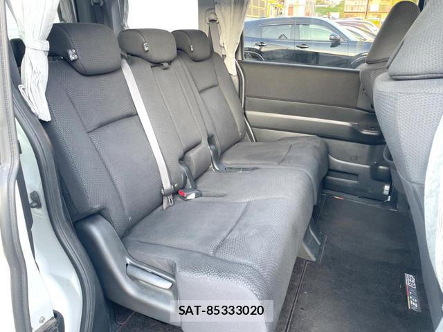 Honda e 2014-06 8814633-7