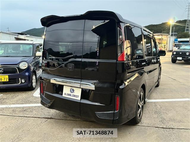 Honda e 2016-02 8814728-15