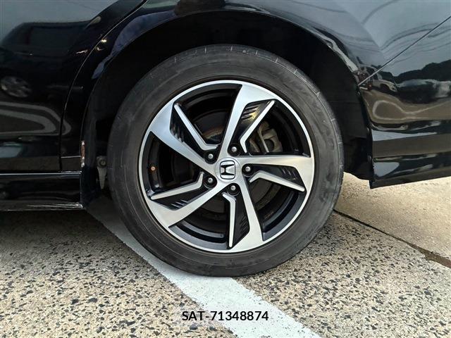 Honda e 2016-02 8814728-17