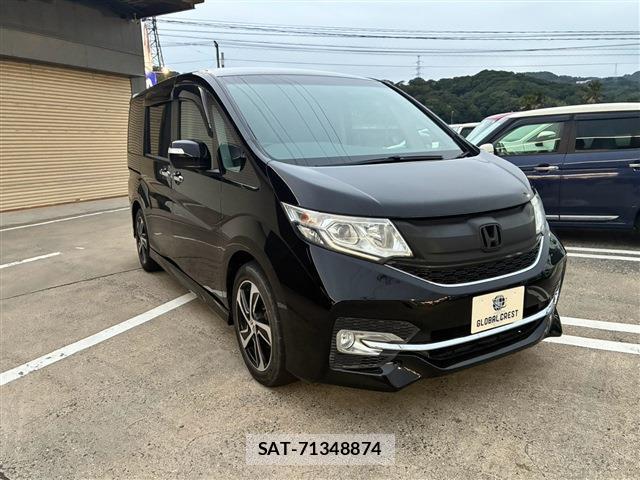 Honda e 2016-02 8814728-9