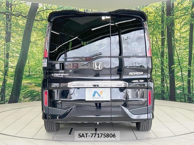 Honda e 2016-07 8814742-15