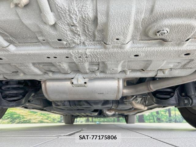 Honda e 2016-07 8814742-18