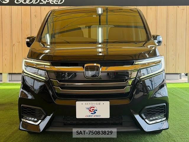 Honda e 2021-11 8814877-14