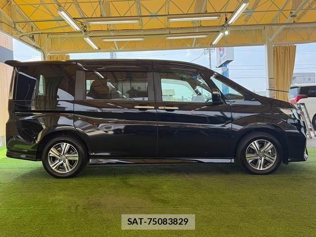 Honda e 2021-11 8814877-17