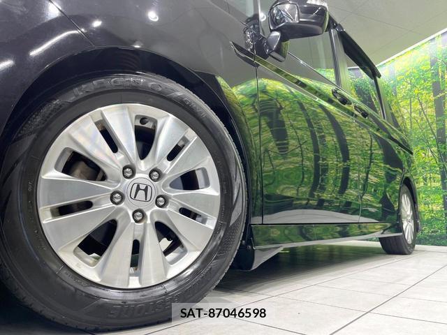 Honda e 2010-07 8816488-13
