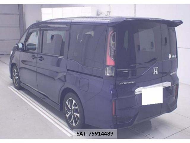 Honda e 2019-03 8816715-1