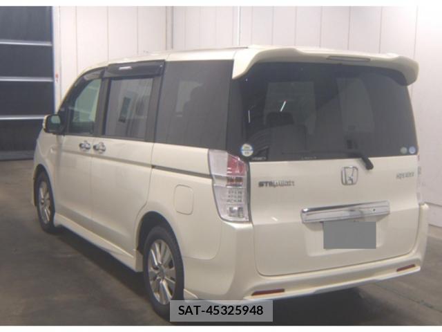 Honda e 2012-03 8816759-1
