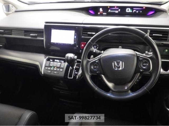 Honda e 2018-03 8816770-2