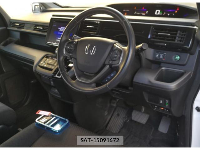 Honda e 2019-01 8816889-2
