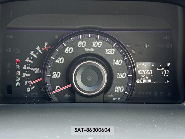 Honda e 2010-02 8817115-7
