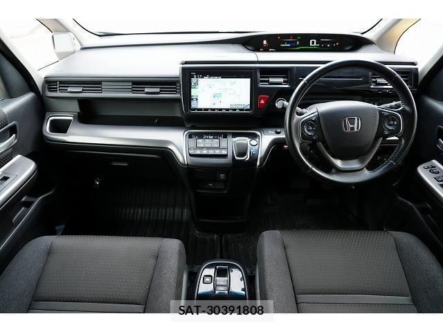 Honda e 2020-03 8817289-1