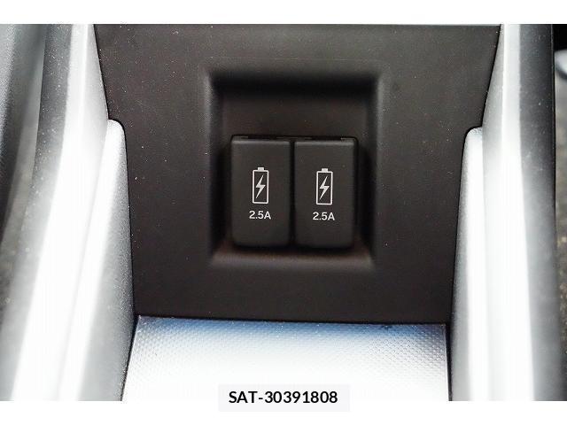 Honda e 2020-03 8817289-19