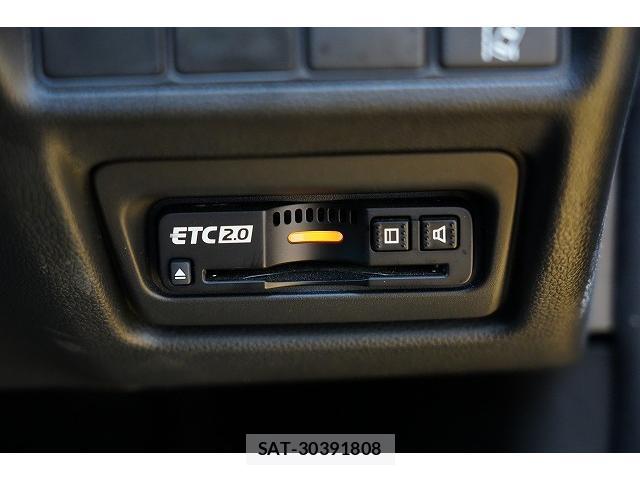 Honda e 2020-03 8817289-3