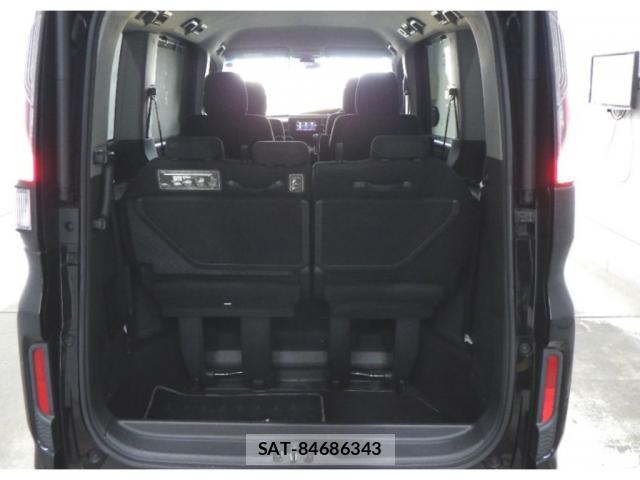Honda e 2017-11 8817360-3