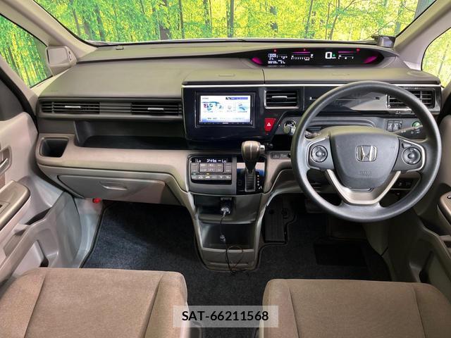 Honda e 2015-11 8812075-1