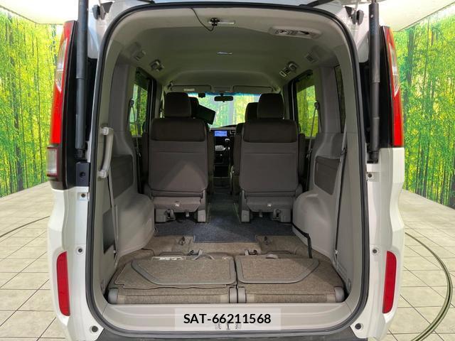 Honda e 2015-11 8812075-10