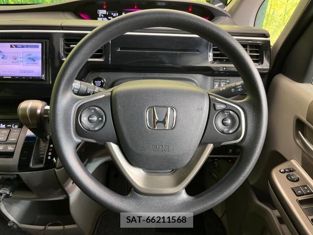 Honda e 2015-11 8812075-11